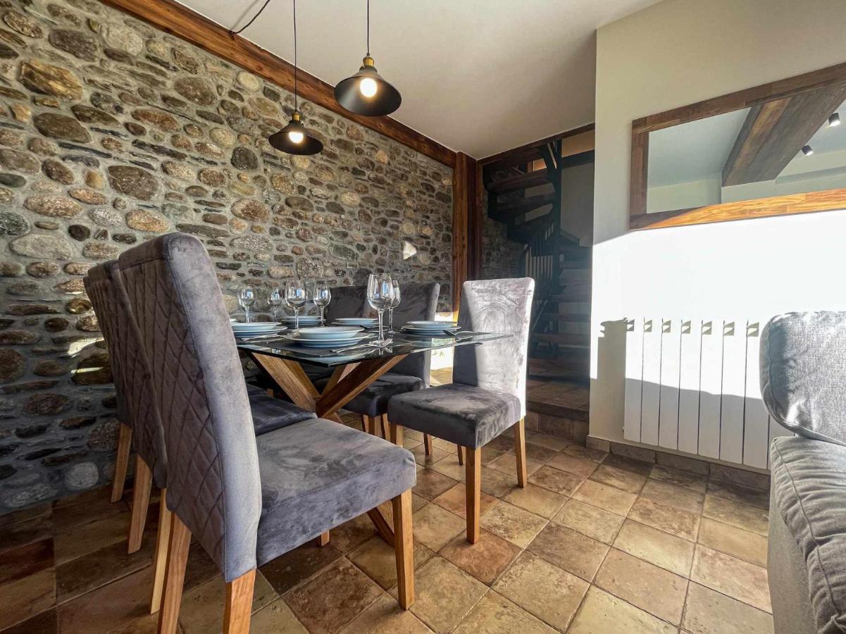 Puigcerda Cal Gatesques 4 Apartman Kültér fotó